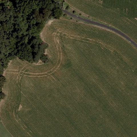 Aerial tile for DE24